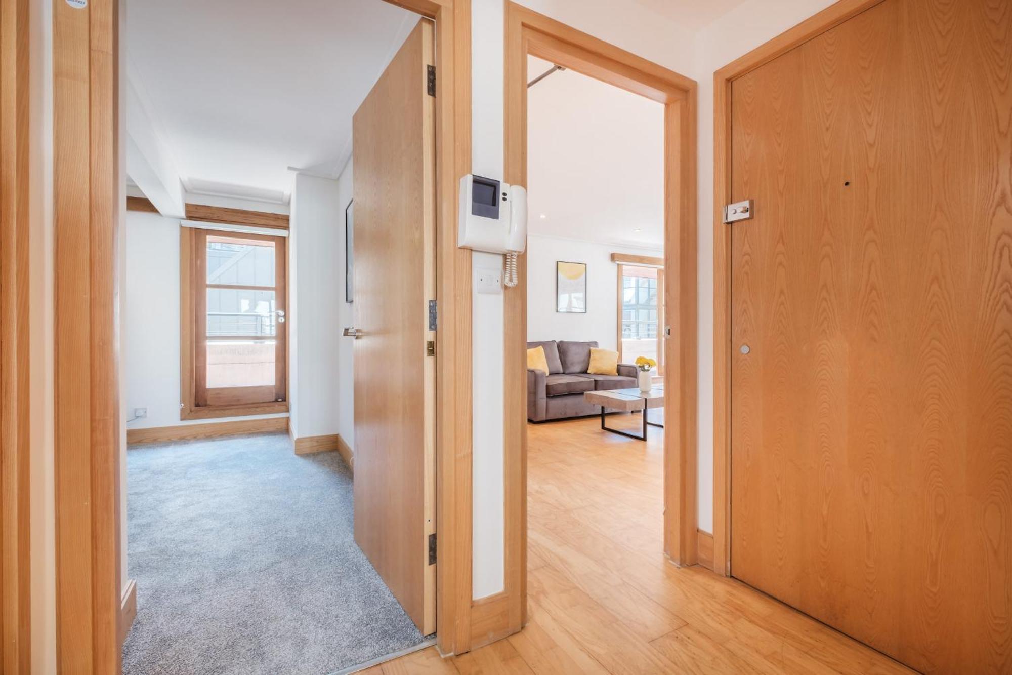 2Br Penthouse With Terrace - Heart Of Holborn - Cityapartmentstay ロンドン エクステリア 写真