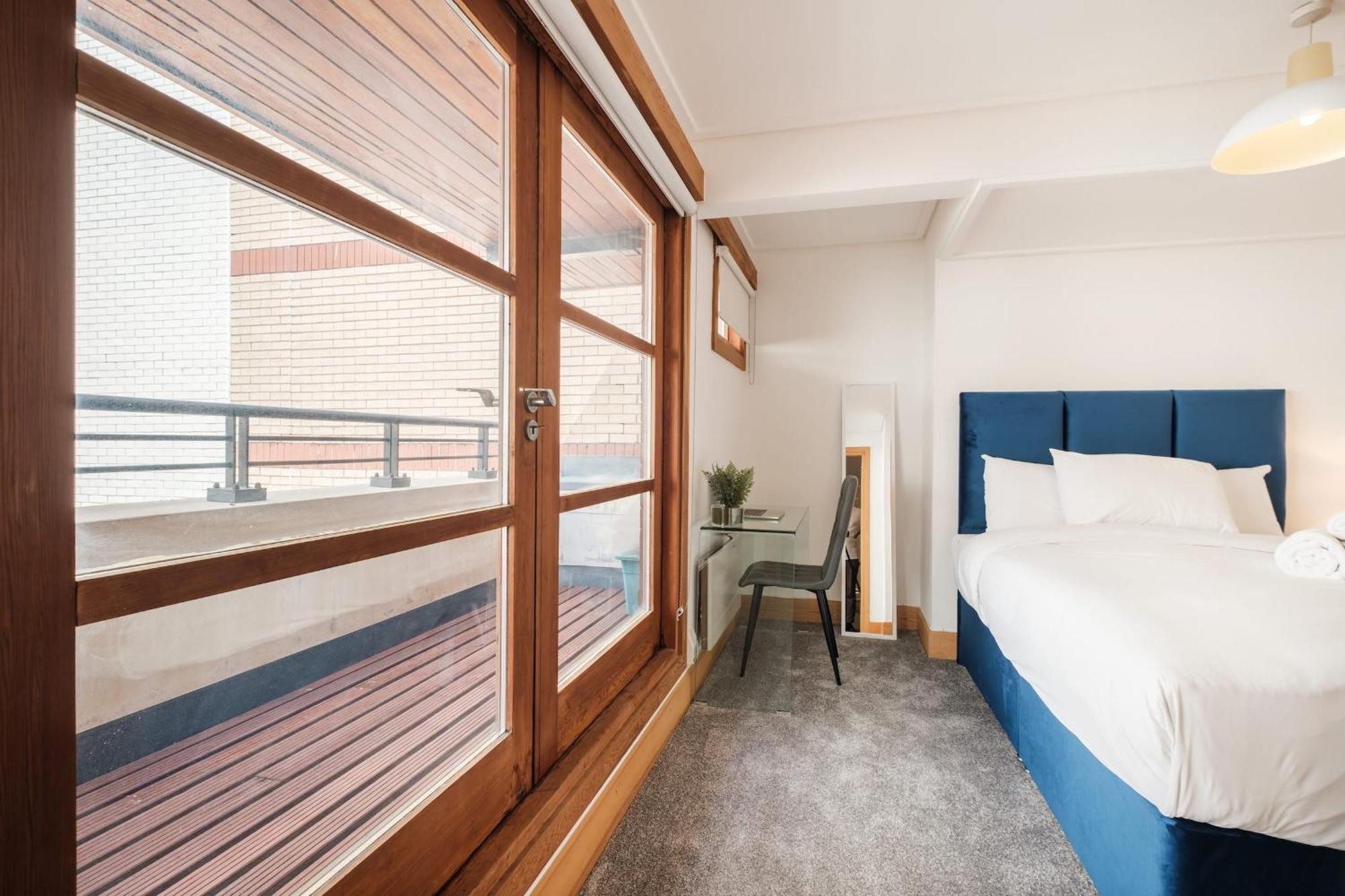 2Br Penthouse With Terrace - Heart Of Holborn - Cityapartmentstay ロンドン エクステリア 写真